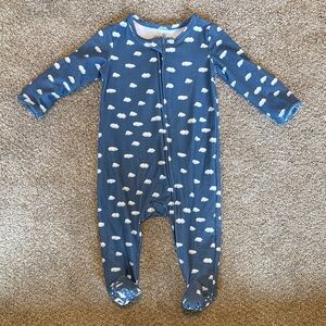 Caden Lane Cloud Print Footie